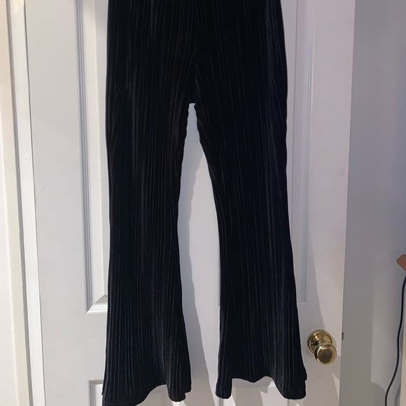 Wild Fable Black Wide Leg Velvet Pants - Picture 2 of 3
